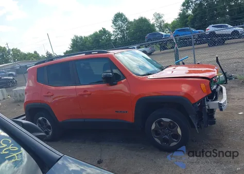 2017 Jeep Renegade Sport 4X4 from USA, damaged, VIN ZACCJBAB5HPG00721